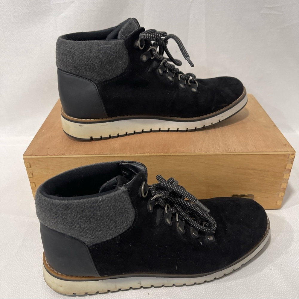 Kohls Ankle Boots Women’s Size 8.5 Medium. Soft And Warm Great Winter Boots